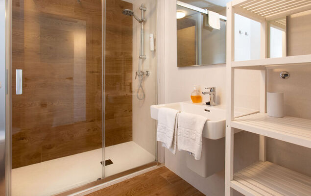 Issea Amazing - Photo 14