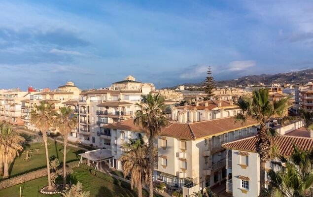 Issea Amazing - Photo 25