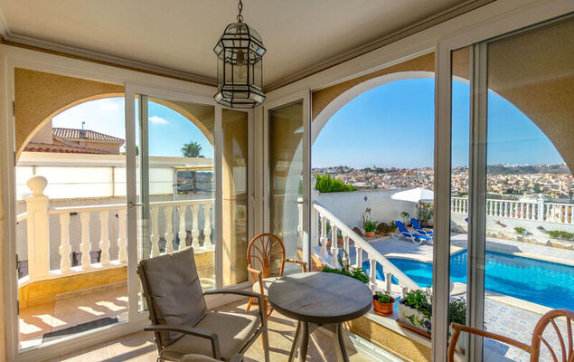 Villa Recorral - Photo 5