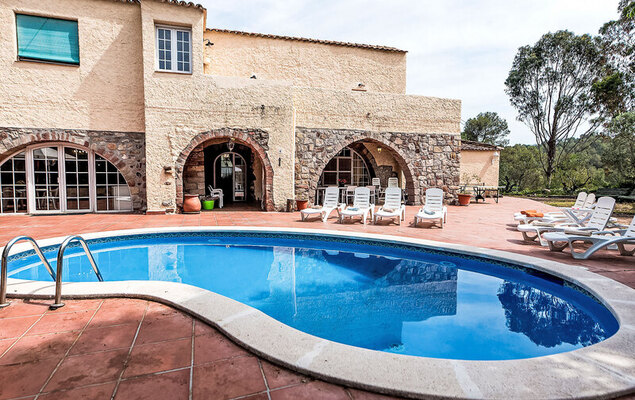 Can Trullas - Photo 1